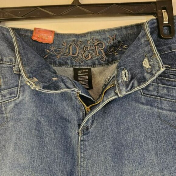 D&R Blue Denim Butt Lifting Women Bermuda Shorts Size 21/22 Faux Pockets - Picture 2 of 12